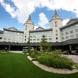 High1 Palace Hotel And Cc